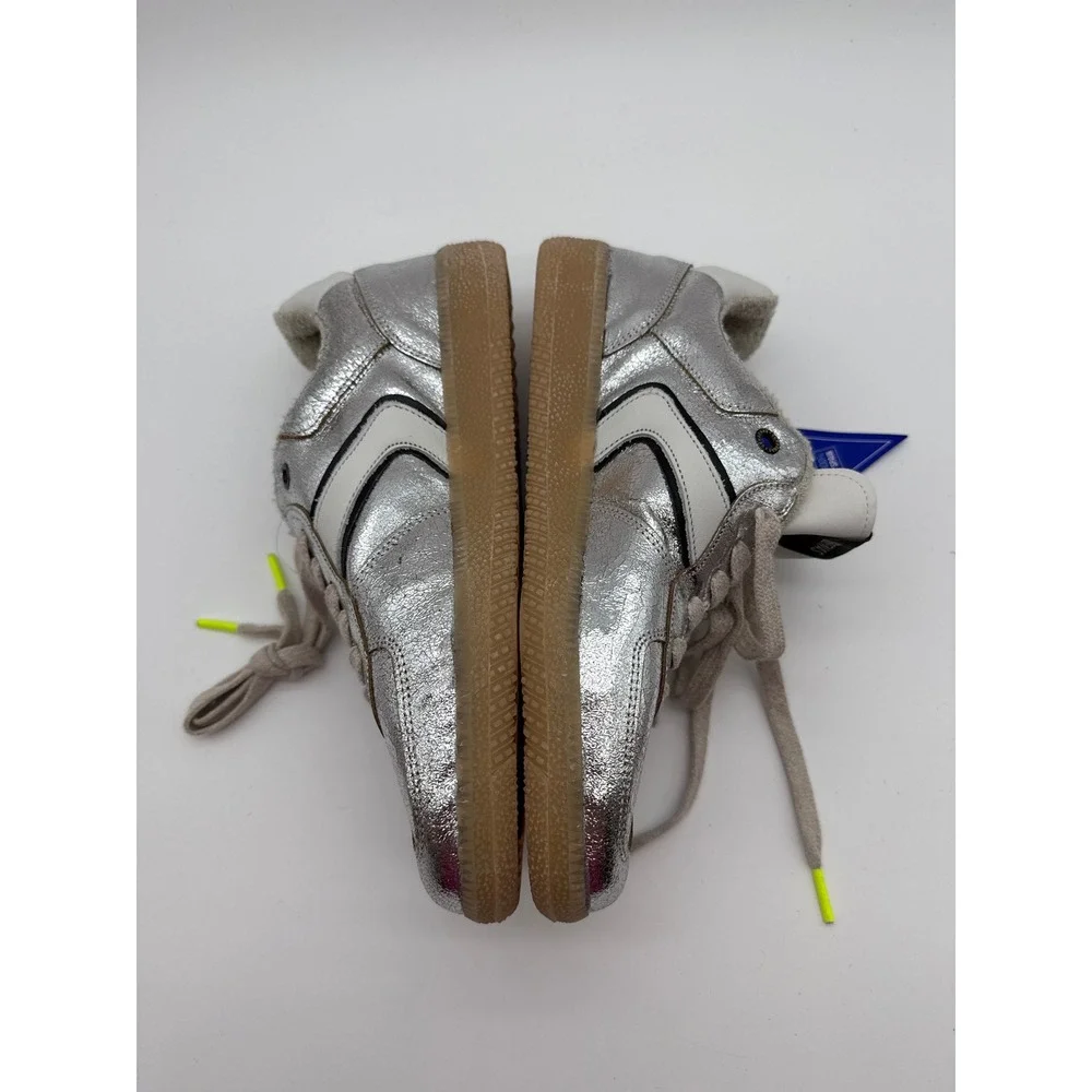 Verbenas Gaudi Sneakers Women size 7 metallic silver Low Top Lace Up Shoes NWT